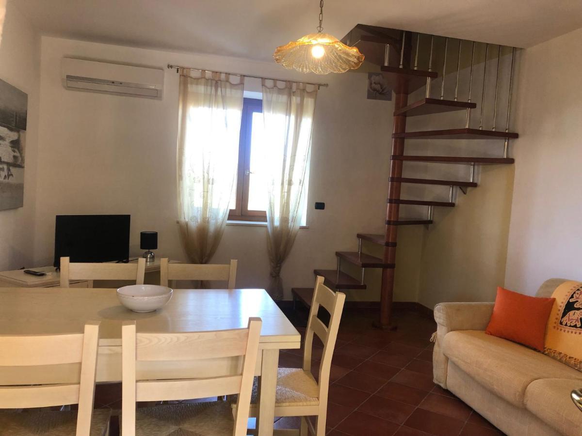 Civico 34 House 6 - Suite 2 Livelli Стинтино Экстерьер фото